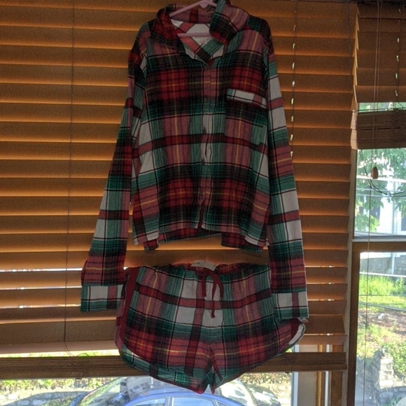 Women's pajama set - Picture 1 of 2